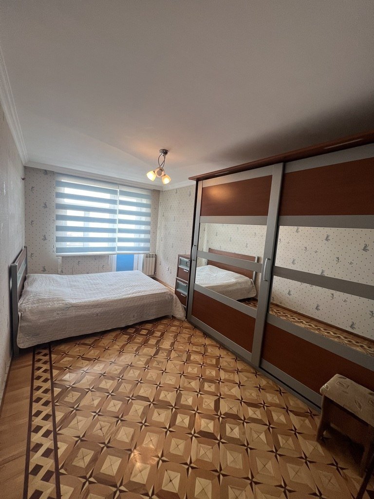 Kirayə verilir 3 otaqlı köhnə tikili, 80 m², Xətai m.-12