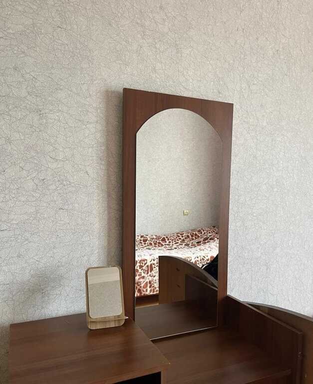 Kirayə verilir 3 otaqlı köhnə tikili, 60 m², Elmlər Akademiyası m.-2