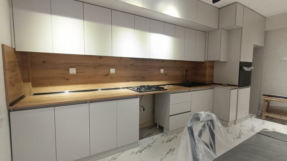 Kirayə verilir 2 otaqlı yeni tikili, 96 m², İnşaatçılar m.-5