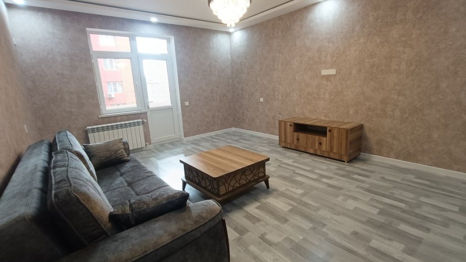 Kirayə verilir 2 otaqlı yeni tikili, 96 m², İnşaatçılar m.-8