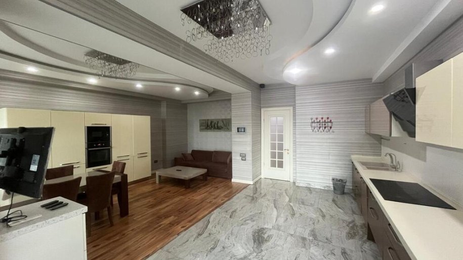 Satılır 6 otaqlı yeni tikili, 420 m², Xətai m.-6