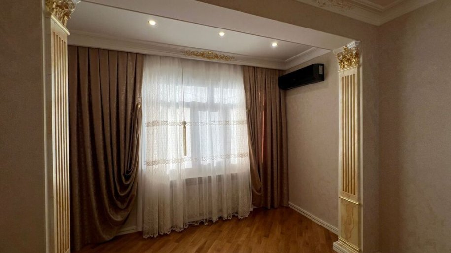 Satılır 3 otaqlı köhnə tikili, 60 m², Memar Əcəmi m.-3
