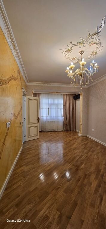 Satılır 3 otaqlı köhnə tikili, 60 m², Memar Əcəmi m.-4
