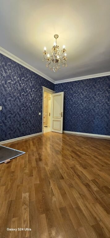 Satılır 3 otaqlı köhnə tikili, 60 m², Memar Əcəmi m.-8