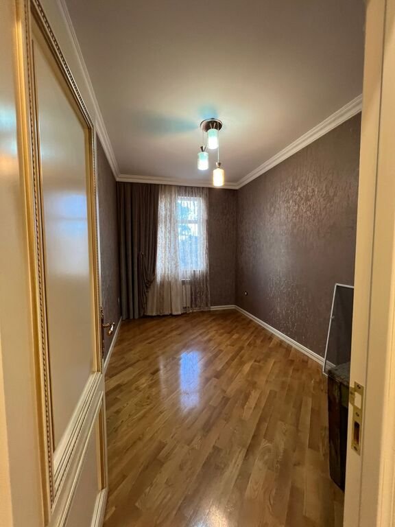 Satılır 3 otaqlı köhnə tikili, 60 m², Memar Əcəmi m.-10