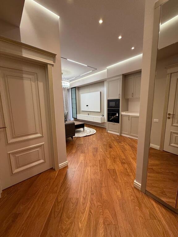 Kirayə verilir 2 otaqlı yeni tikili, 70 m², Elmlər Akademiyası m.-12