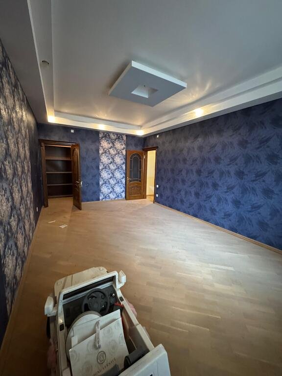 Satılır 4 otaqlı yeni tikili, 220 m², 8 noyabr-7