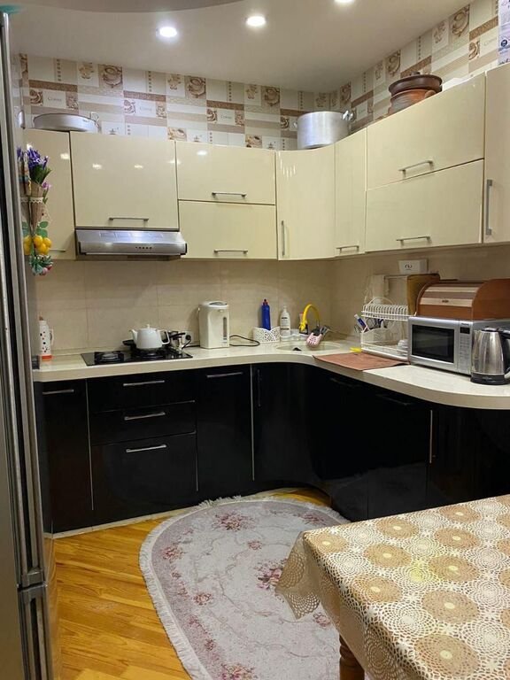 Satılır 3 otaqlı yeni tikili, 90 m², Azadlıq Prospekti m.-8