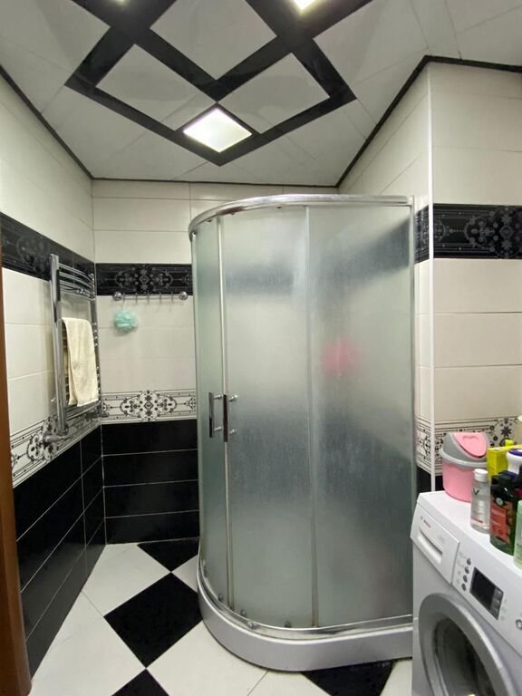 Satılır 3 otaqlı yeni tikili, 90 m², Azadlıq Prospekti m.-14