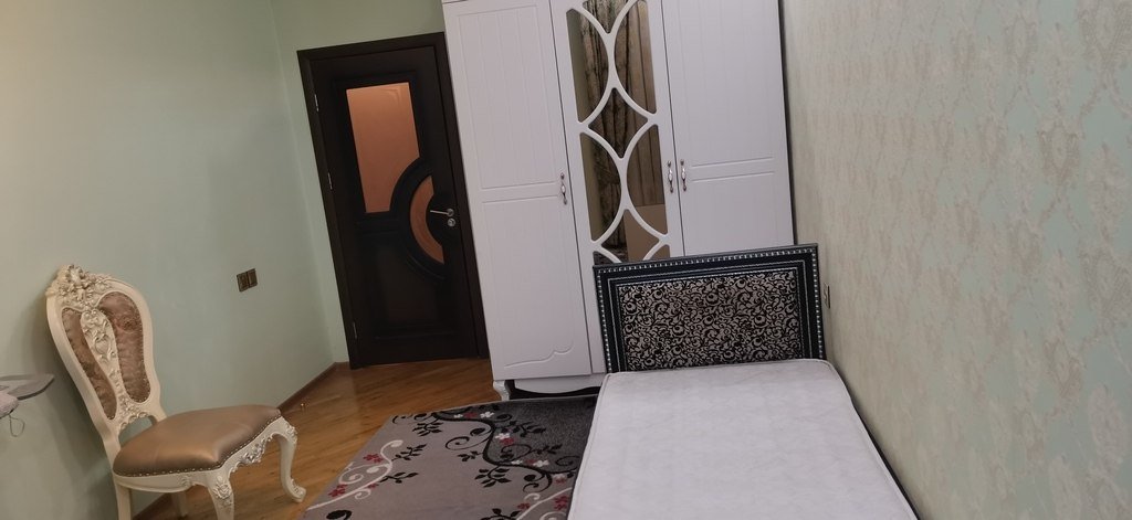 Kirayə verilir 3 otaqlı yeni tikili, 81 m², 9-cu mikrorayon-11