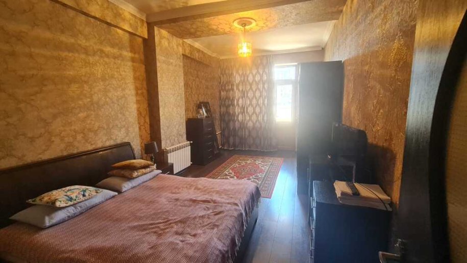 Satılır 3 otaqlı yeni tikili, 130 m², 28 May m.-6