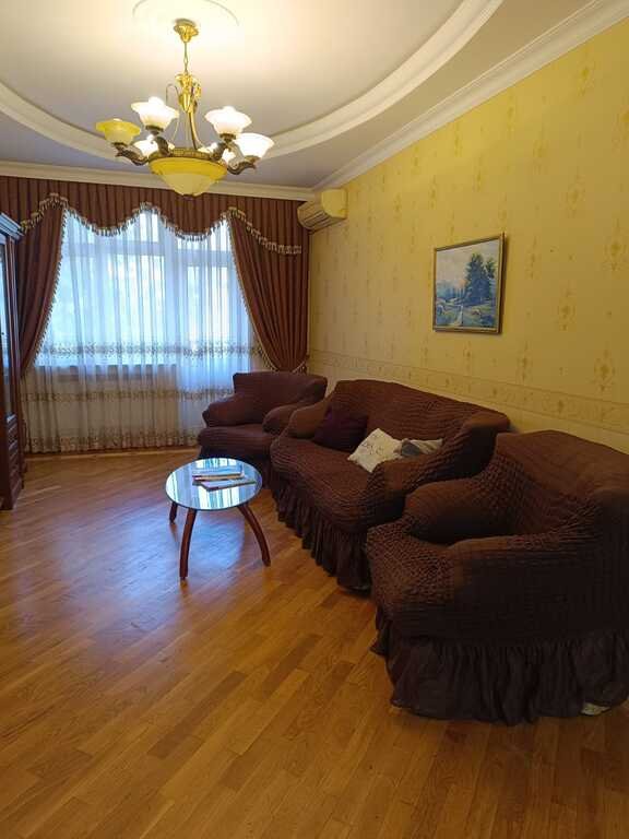 Kirayə verilir 3 otaqlı yeni tikili, 140 m², Nizami m.-1