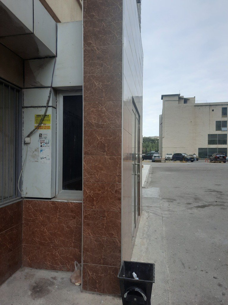 7 m<sup>2</sup> obyekt satılır, Xətai m.-3