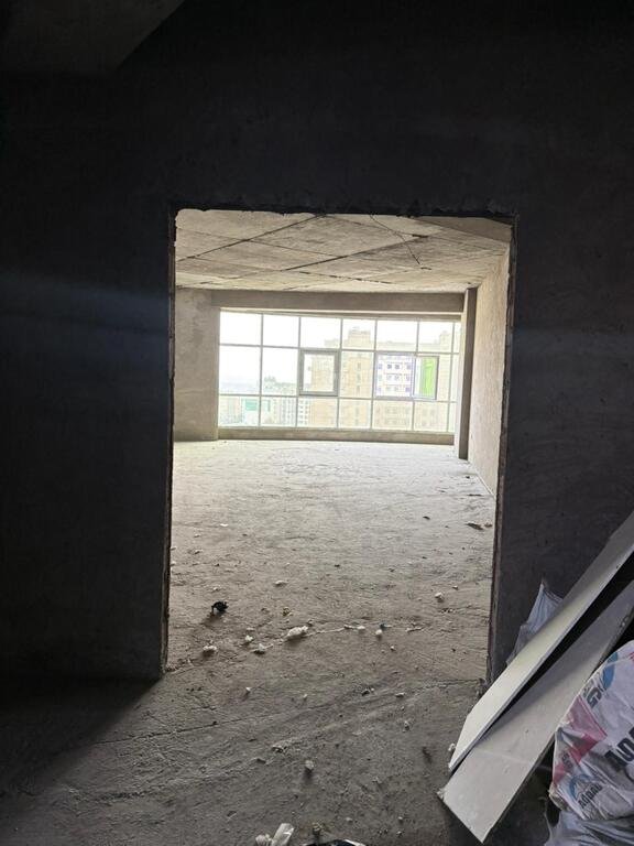 Satılır 4 otaqlı yeni tikili, 230 m², Sahil m.-12