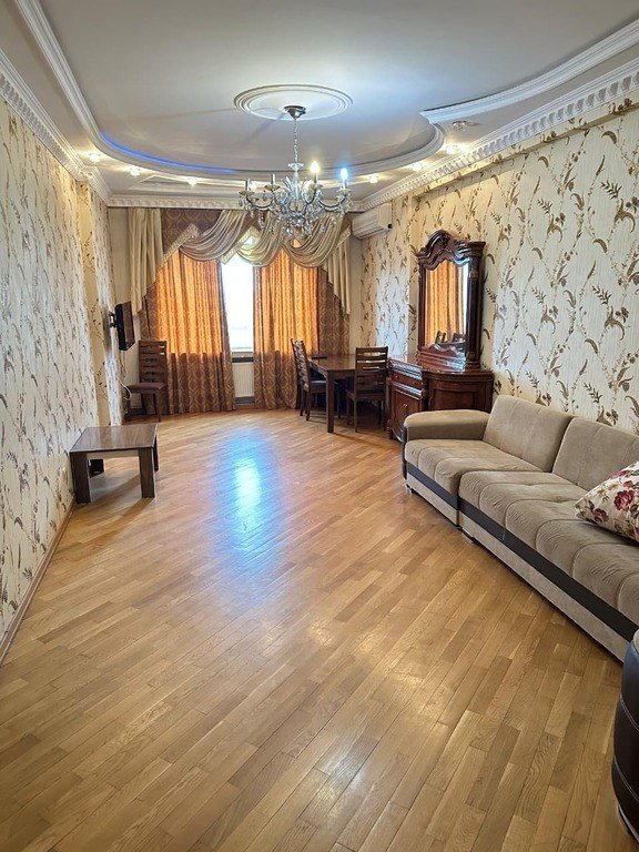 Satılır 3 otaqlı yeni tikili, 125 m², Binəqədi-1