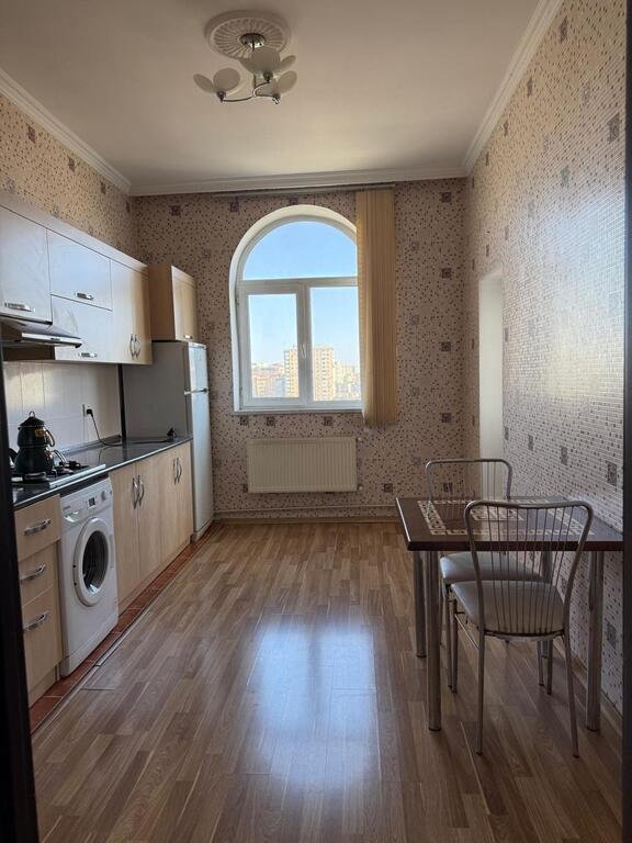 Satılır 2 otaqlı yeni tikili, 90 m², Memar Əcəmi m.-9