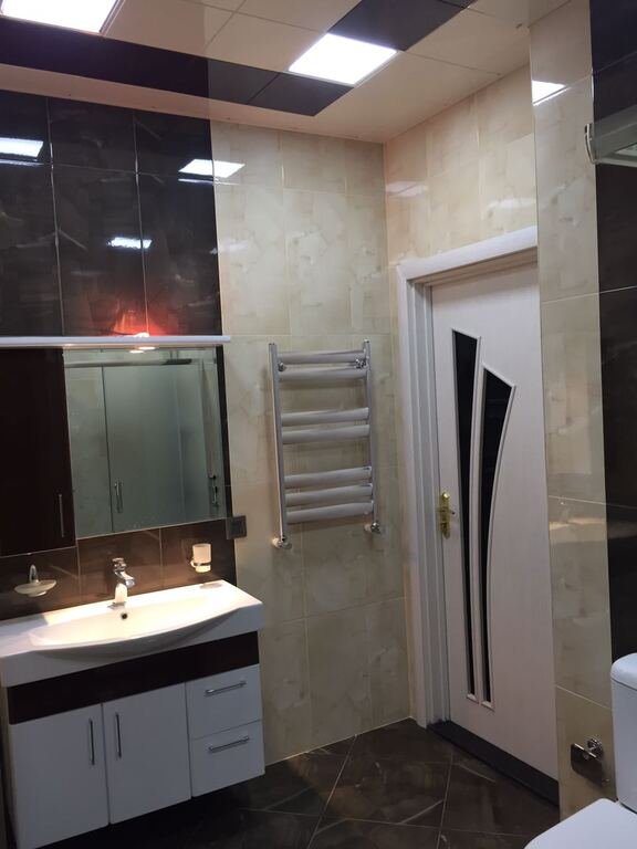 Kirayə verilir 3 otaqlı yeni tikili, 150 m², 28 May m.-3