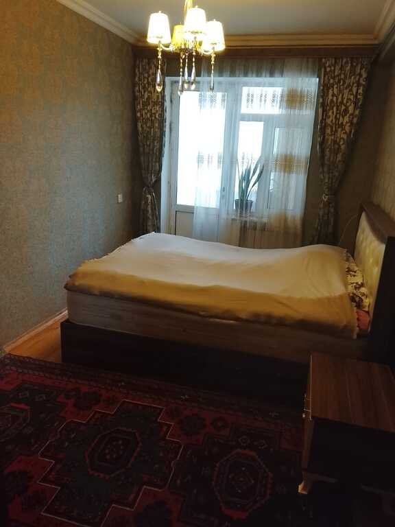 Satılır 3 otaqlı köhnə tikili, 90 m², Elmlər Akademiyası m.-7