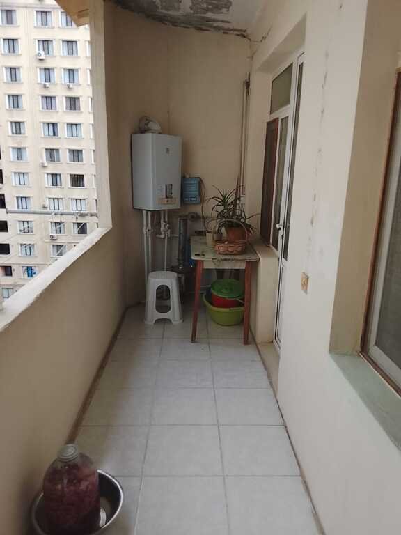 Satılır 3 otaqlı köhnə tikili, 90 m², Elmlər Akademiyası m.-16