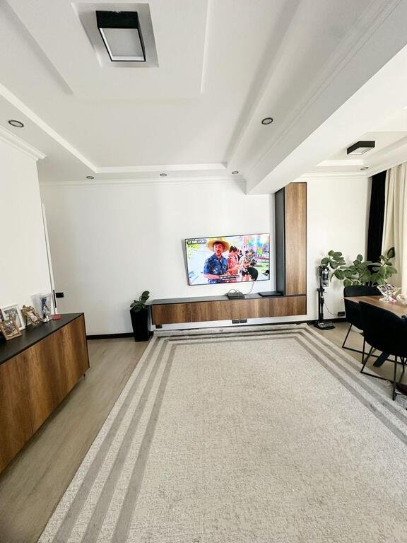 Kirayə verilir 3 otaqlı yeni tikili, 130 m², Xətai m.-8