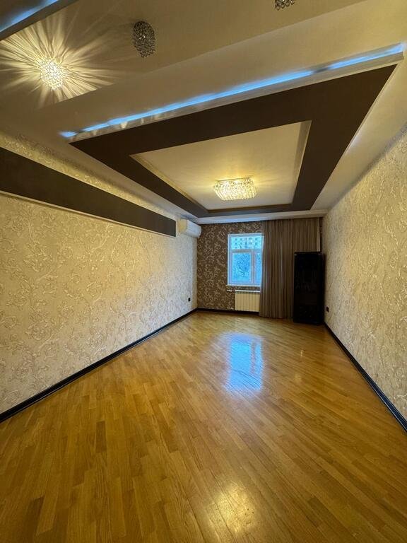 Satılır 3 otaqlı köhnə tikili, 90 m², Nəsimi m.-5