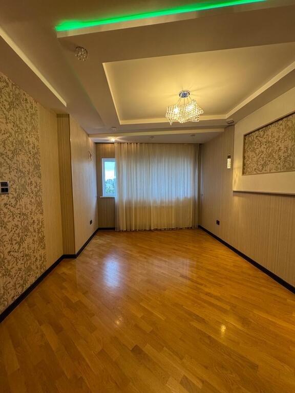 Satılır 3 otaqlı köhnə tikili, 90 m², Nəsimi m.-14