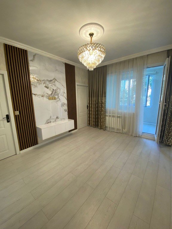 Satılır 2 otaqlı köhnə tikili, 59 m², Memar Əcəmi m.-2