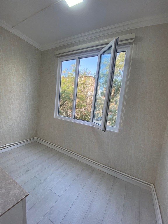 Satılır 2 otaqlı köhnə tikili, 59 m², Memar Əcəmi m.-12