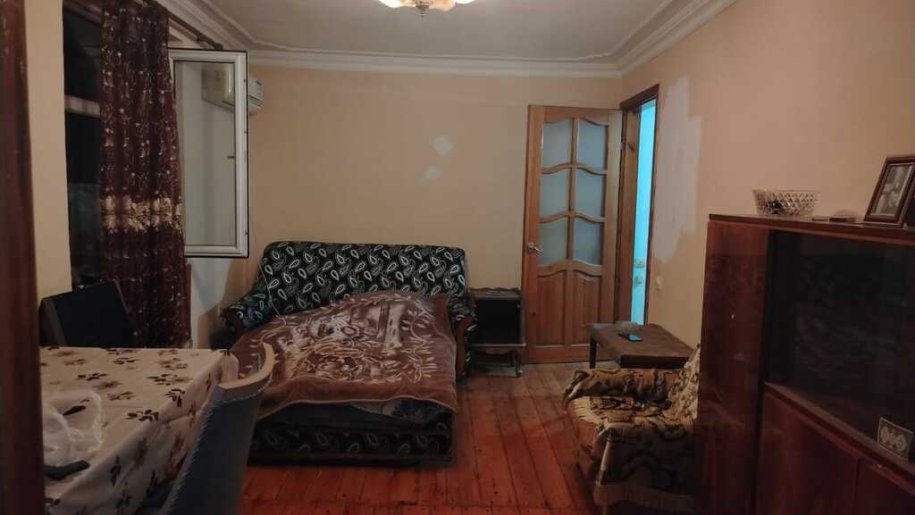 Kirayə verilir 2 otaqlı köhnə tikili, 40 m², Elmlər Akademiyası m.-2
