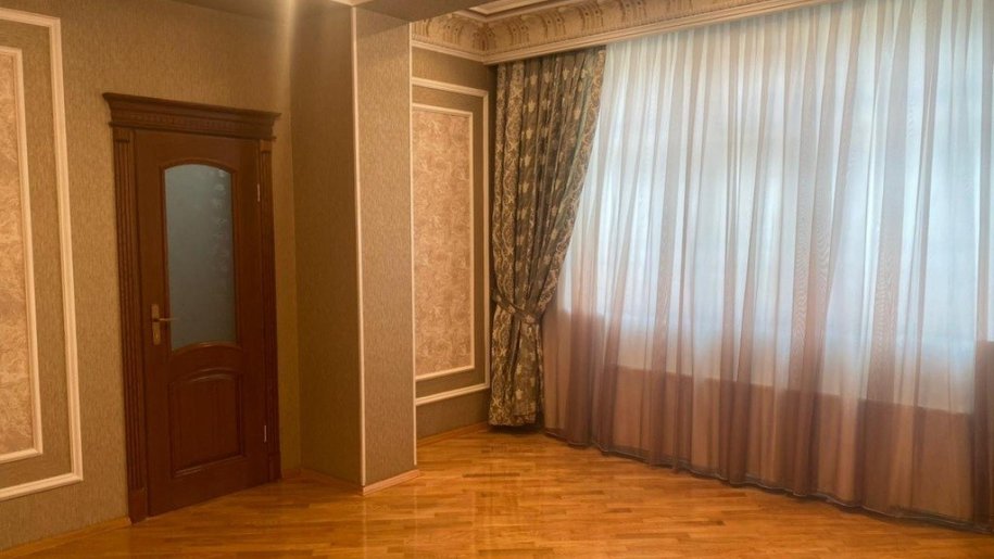 Satılır 4 otaqlı yeni tikili, 250 m², Nəsimi-4