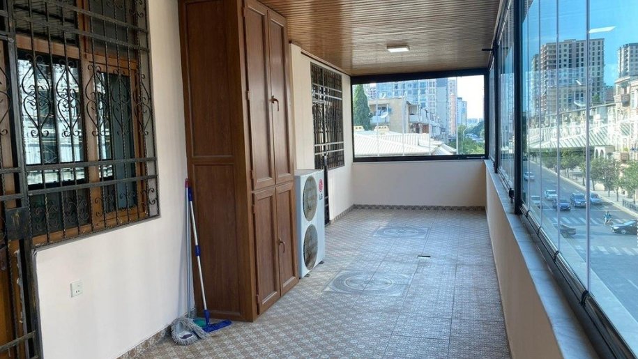 Satılır 4 otaqlı yeni tikili, 250 m², Nəsimi-12