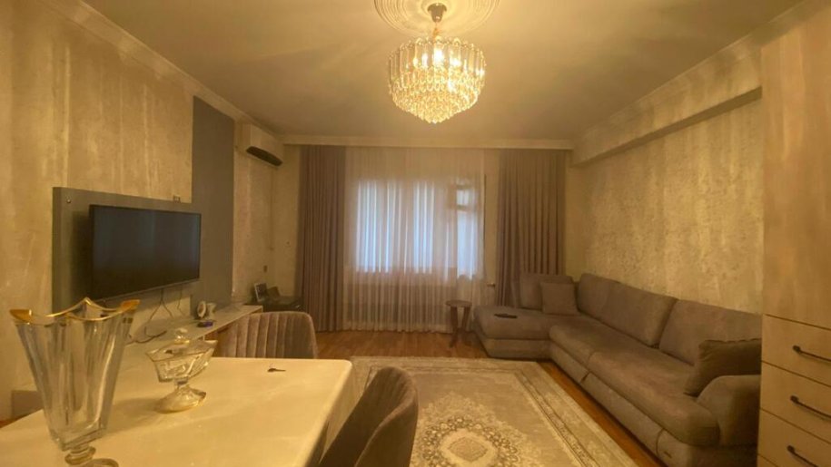 Satılır 2 otaqlı yeni tikili, 70 m², Həzi Aslanov m.-17