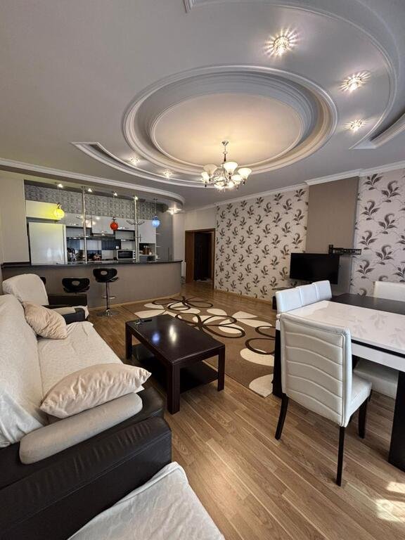 Kirayə verilir 3 otaqlı yeni tikili, 110 m², İnşaatçılar m.-2