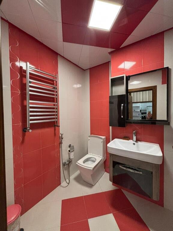 Kirayə verilir 3 otaqlı yeni tikili, 110 m², İnşaatçılar m.-11