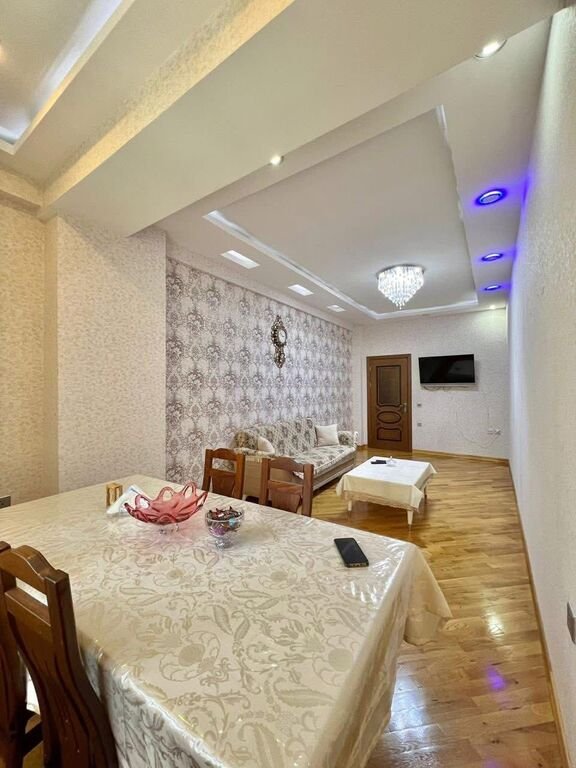 Satılır 3 otaqlı yeni tikili, 103 m², 8 noyabr-2