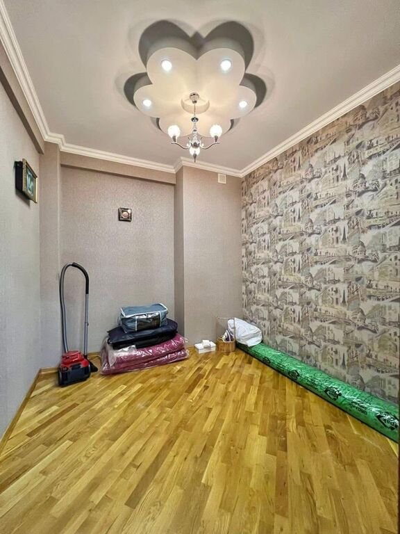 Satılır 3 otaqlı yeni tikili, 103 m², 8 noyabr-5