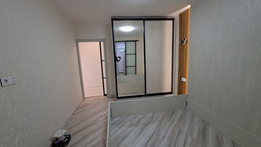 Satılır 2 otaqlı köhnə tikili, 55 m², Nəriman Nərimanov m.-6