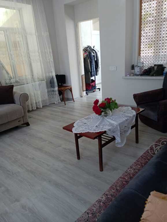 Kirayə verilir 3 otaqlı köhnə tikili, 80 m², Nizami m.-9