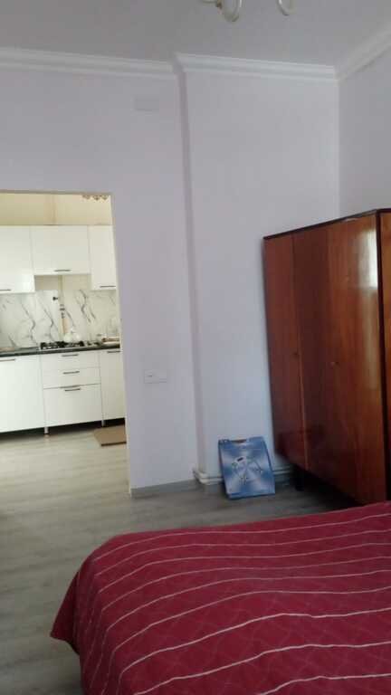 Kirayə verilir 3 otaqlı köhnə tikili, 80 m², Nizami m.-11