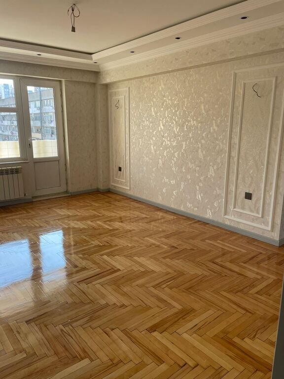 Satılır 4 otaqlı köhnə tikili, 100 m², Nəsimi-7