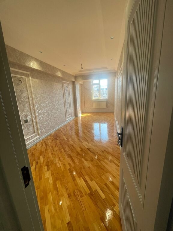 Satılır 4 otaqlı köhnə tikili, 100 m², Nəsimi-10