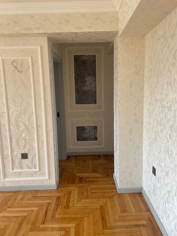 Satılır 4 otaqlı köhnə tikili, 100 m², Nəsimi-11