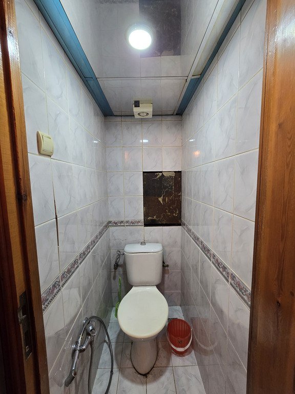 Kirayə verilir 3 otaqlı köhnə tikili, 50 m², Memar Əcəmi m.-9