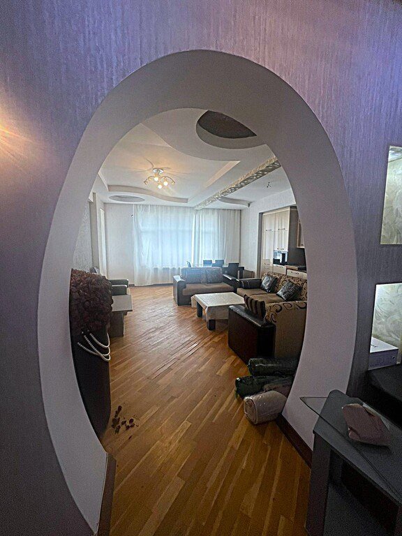 Satılır 3 otaqlı yeni tikili, 100 m², Səbail-4