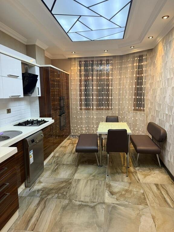 Kirayə verilir 2 otaqlı yeni tikili, 110 m², Xətai m.-5