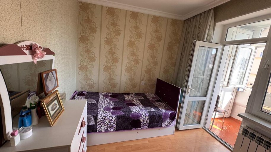 Satılır 3 otaqlı köhnə tikili, 75 m², Əhmədli m.-3