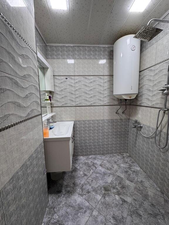 Satılır 3 otaqlı köhnə tikili, 75 m², Əhmədli m.-9