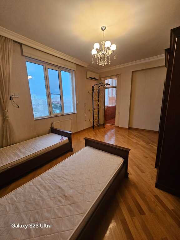 Satılır 3 otaqlı yeni tikili, 120 m², Neftçilər m.-11