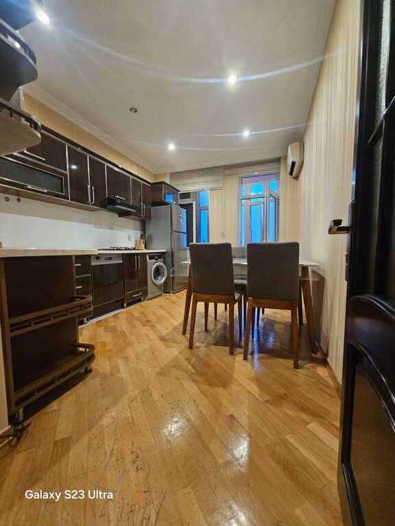 Satılır 3 otaqlı yeni tikili, 120 m², Neftçilər m.-13