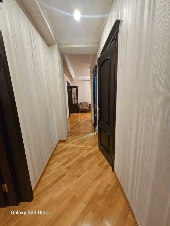 Satılır 3 otaqlı yeni tikili, 120 m², Neftçilər m.-18